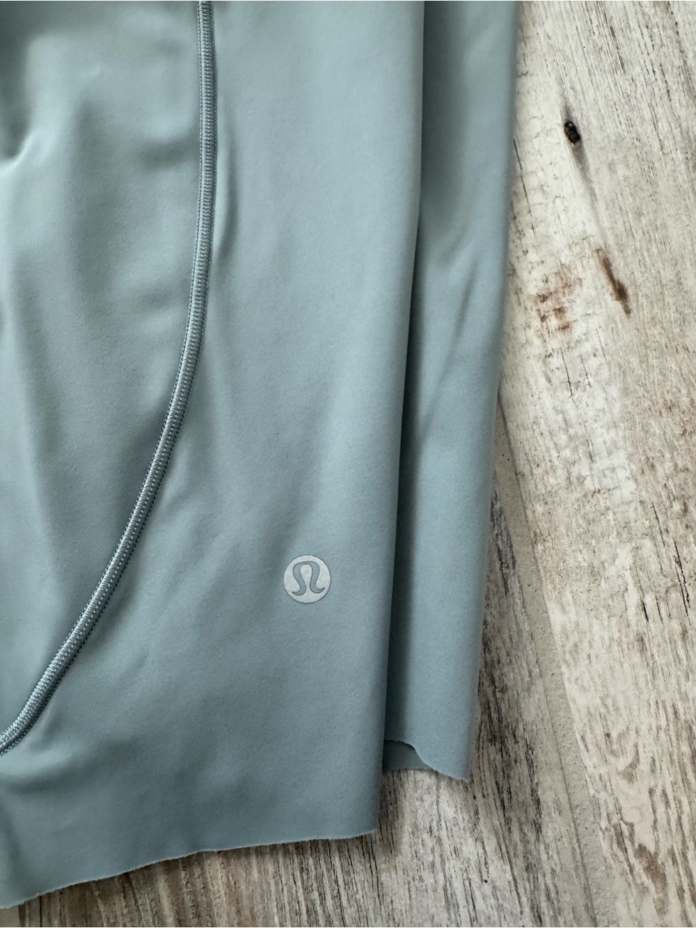 Lululemon Fast And Free Short 10" *Non-Reflective Blue Cast Size 10 - Picture 9 of 13
